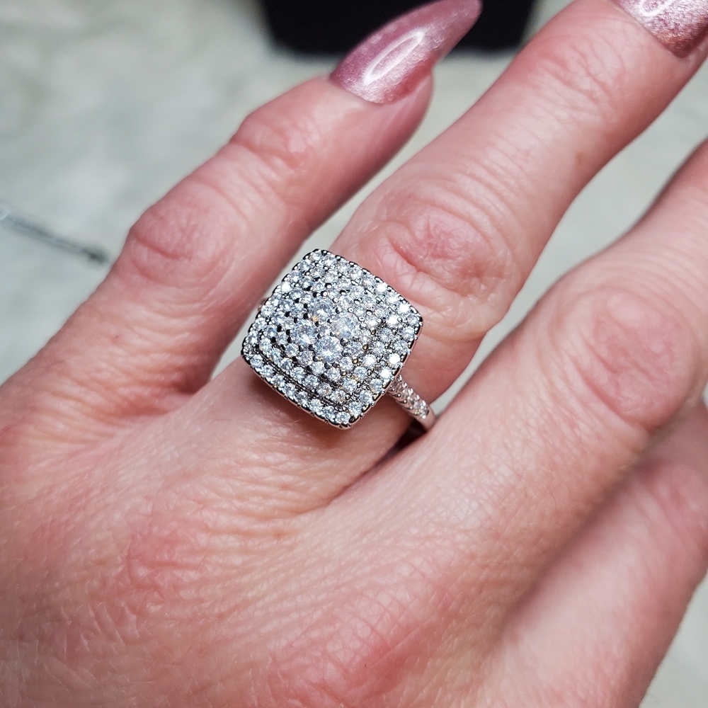 Cz pave statement ring - Picture 2 of 13